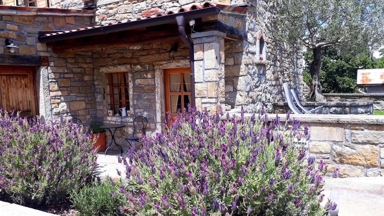 Гостьовий будинок Wine House Rakar Gracisce Екстер'єр фото